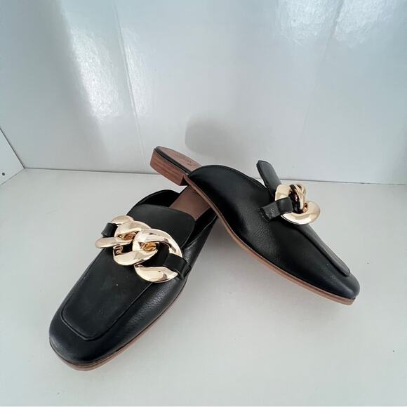 Sheena Flat Mule Loafer with Chain Detail Women’s Size 8 Black/Gold Very Comfy - Picture 9 of 9
